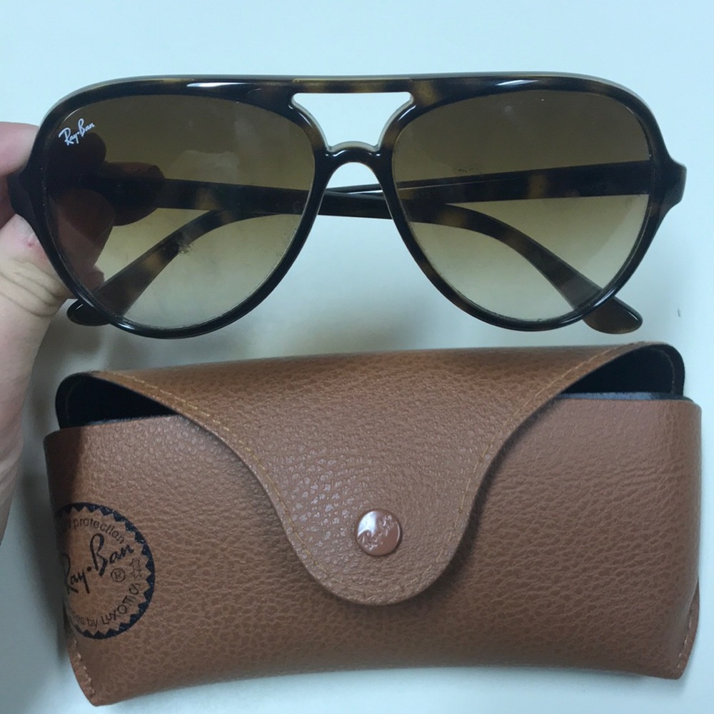 Women’s Raybans Sunglasses